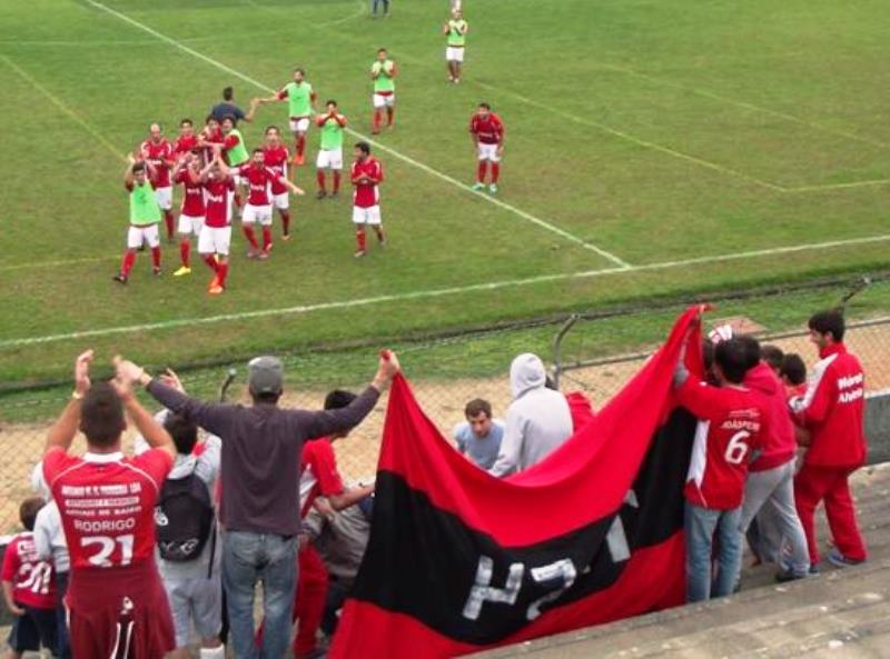 FUTEBOL 1ª Distrital Amiense U Almeirim e Samora Correia continuam