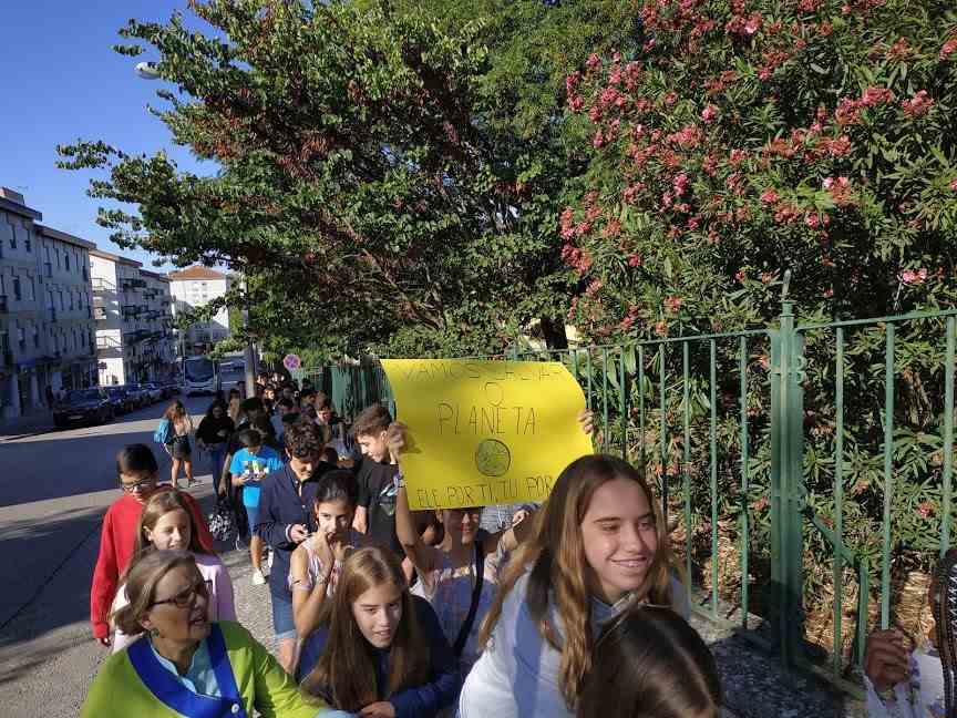 TORRES NOVAS Escola Secundária Maria Lamas na Eco Escolas Rádio Hertz